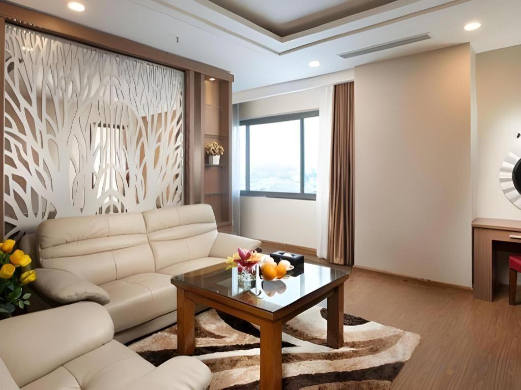 Royal Palace Hotel Tuyen Quang Экстерьер фото