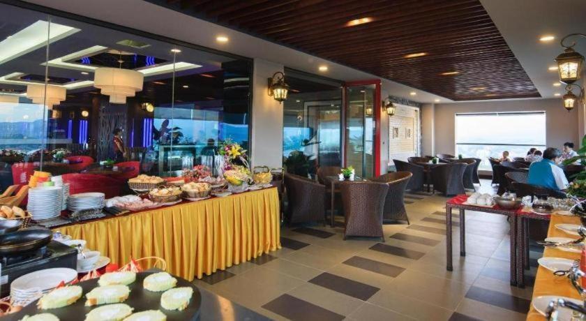 Royal Palace Hotel Tuyen Quang Экстерьер фото
