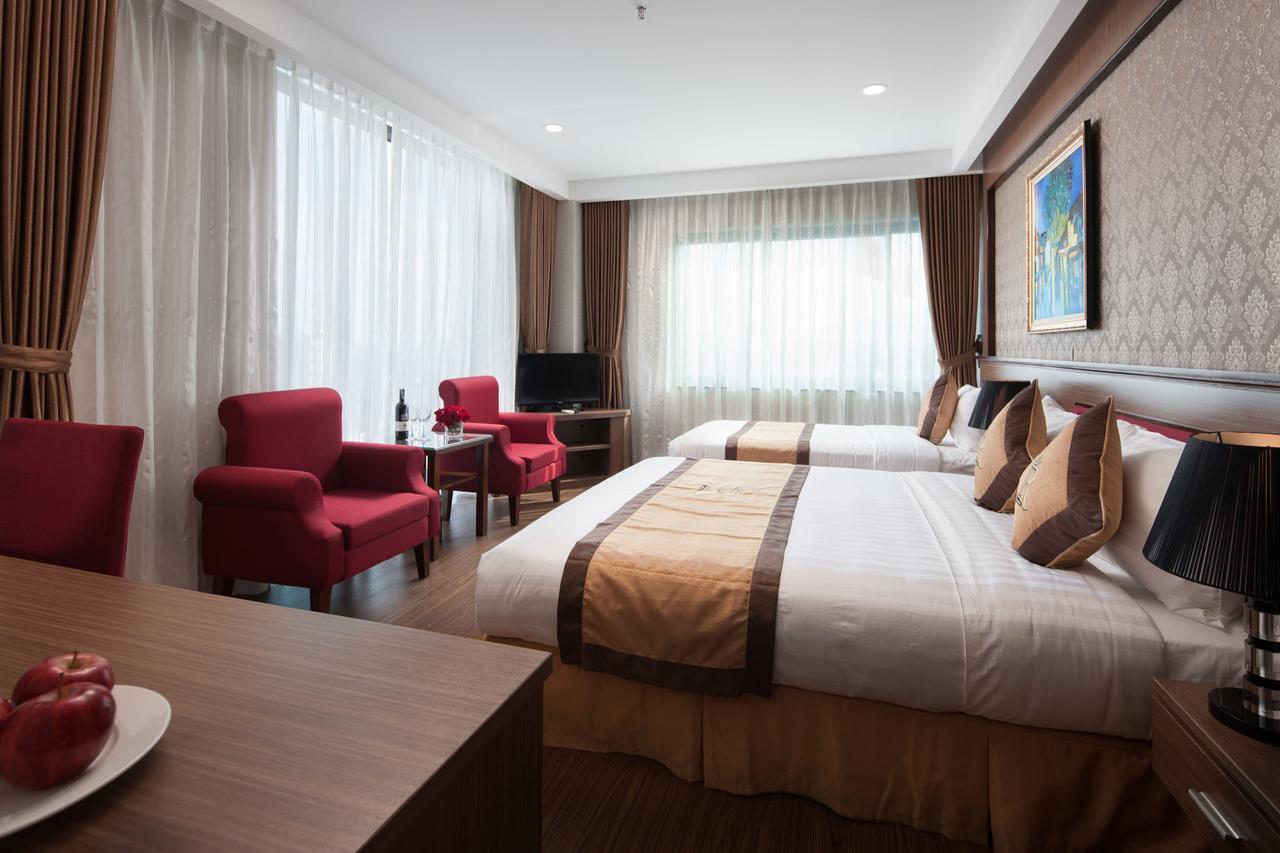 Royal Palace Hotel Tuyen Quang Экстерьер фото